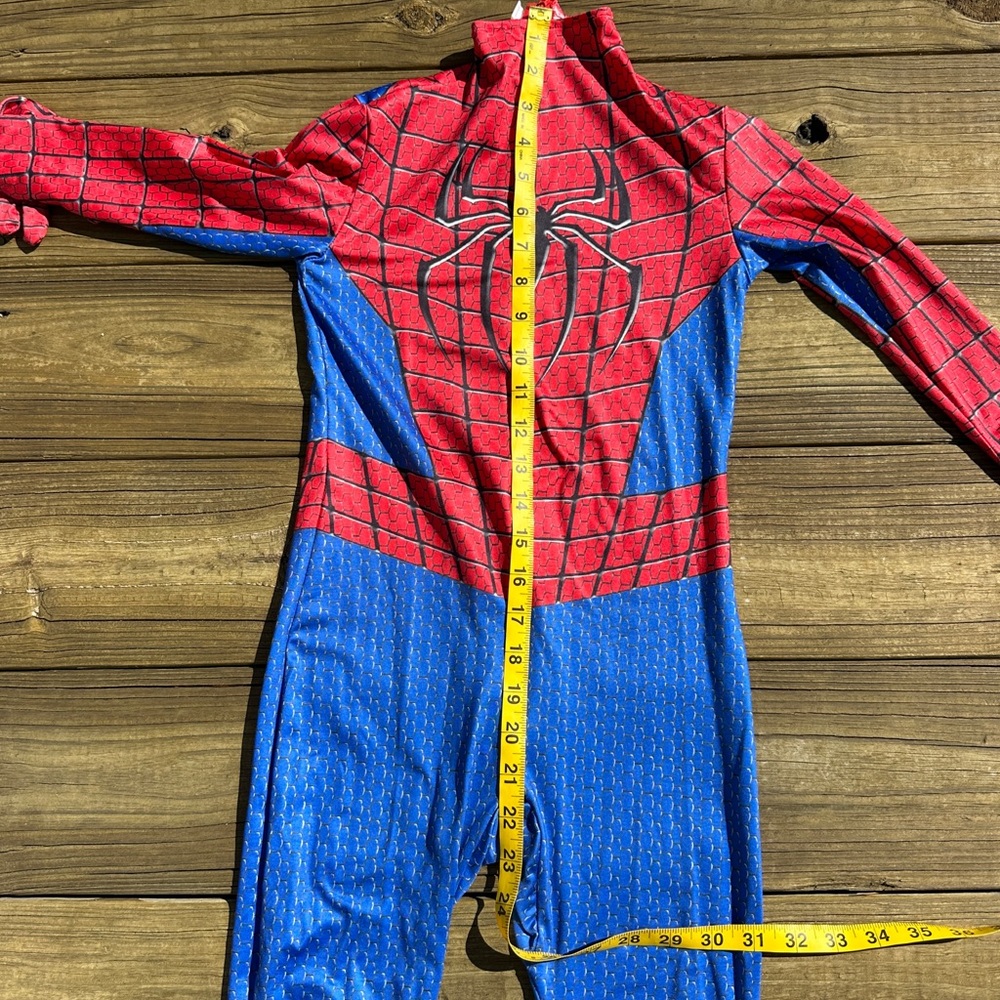 Kids Spider-Man costume, size 5/6 - Picture 6 of 9